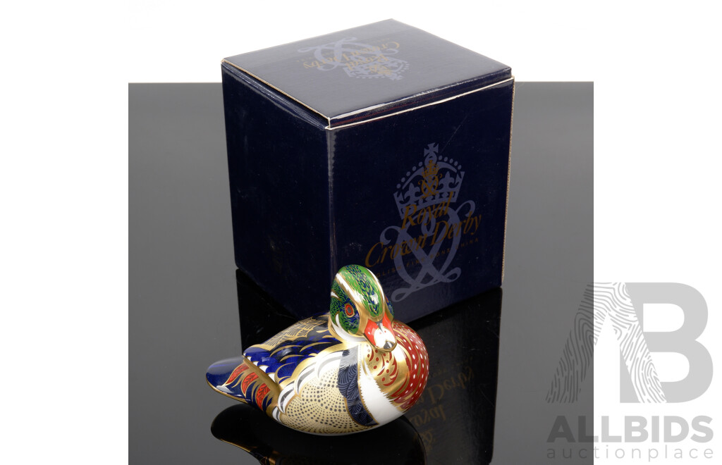 Royal Crown Derby Porcelain, Carolina Duck Paperweight in Original Box