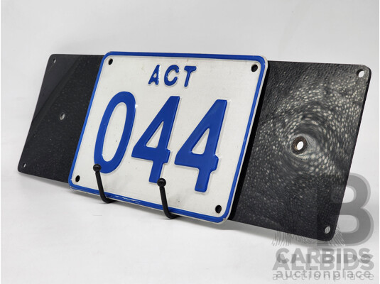 ACT Alpha Numeric Number Plate O44 (Letter O, Number 4, Number 4)