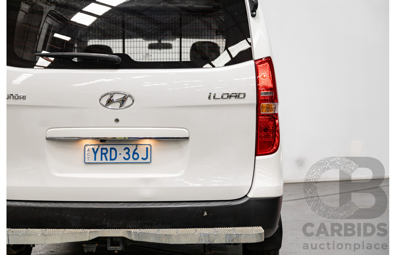 09/2020 Hyundai iLoad 3S LIFTBACK TQ4 MY21 4D Van White Turbo Diesel 2.5L