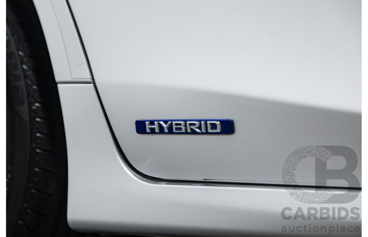 03/2013 Lexus CT 200H Hybrid F-Sport ZWA10R MY13 Upgrade 5D Hatchback Silver 1.8L - Hybrid