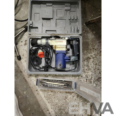 Dynalink 620 Watt Rotary Hammer Drill and Drill Bits