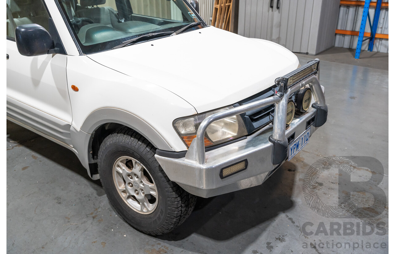 7/2000 Mitsubishi Pajero GLS LWB (4x4) NM 4d Wagon White Turbo Diesel 2.8L - 7 Seater