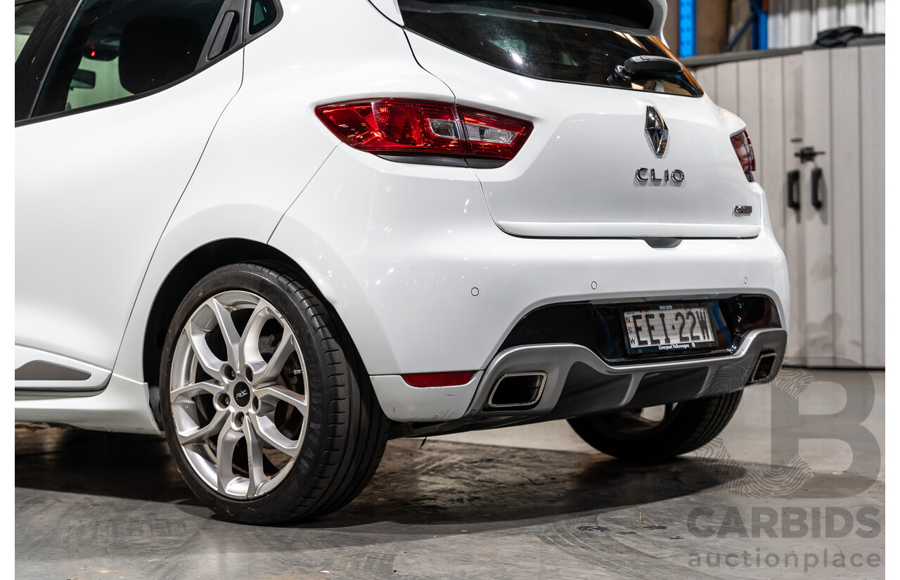 12/2014 Renault Clio RS 200 Sport X98 5d Hatchback White Turbo 1.6L