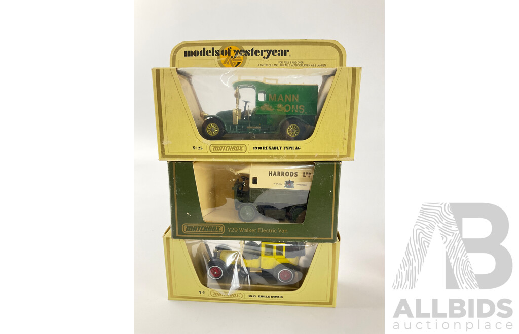 Five Boxed Matchbox Models of Yesteryear Classic Vehicles Including 1910 Renault Bus, 1912 Rolls Royce, Walker Electric Van, 1918 Crossley