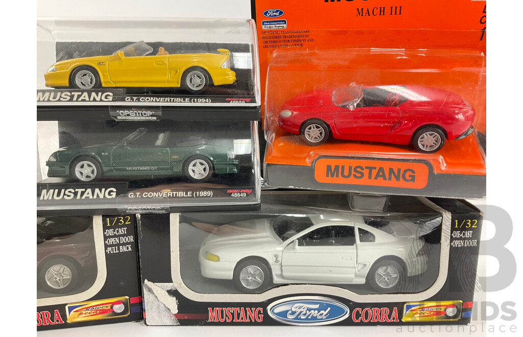 Collection of Diecast Mustangs Including 1994 GT Convertible, Mach III and Cobra - 1:32 and 1:43 Scale