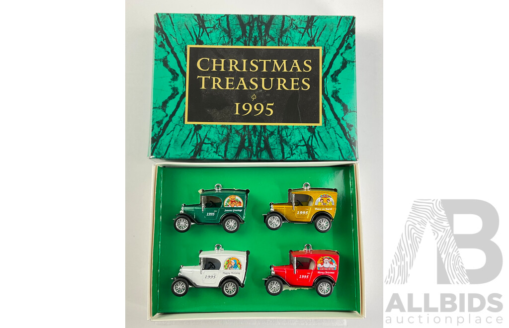 1995 Matchbox Diecast Christmas Treasures Set