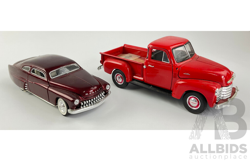 Saico Diecast 1953 Chevrolet 3100 and 1949 Ford Mercury, Both with Functional Doors, Bonnet and Steering