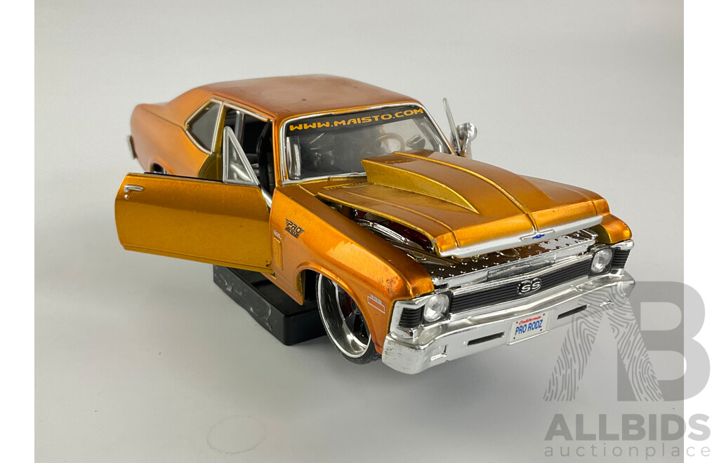 Maisto Diecast 1970 Chevrolet Nova SS and 1968 Chevelle SS 396 - 1:24 Scale