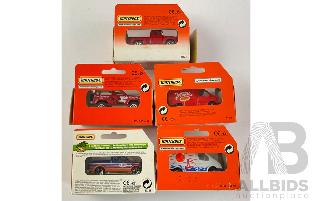 Five Boxed 1990's Matchbox Ford Trucks and Vans Including Transit, 1956 Pickup, Bronco II, 1997 F-150