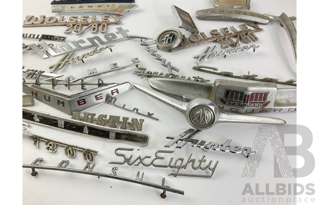 Collection of Vintage United Kingdom Automotive Badges Including Austin, Leyland, Humber, Standard Vanguard, Wolseley