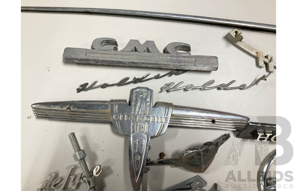 Collection of General Motors/Holden Badges Including MonaroLS, Caprice, GMC, Oldsmobile and More