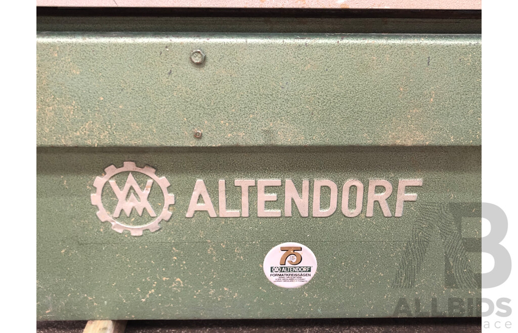 1984 Altendorf F90 3 Phase Sliding Table Saw