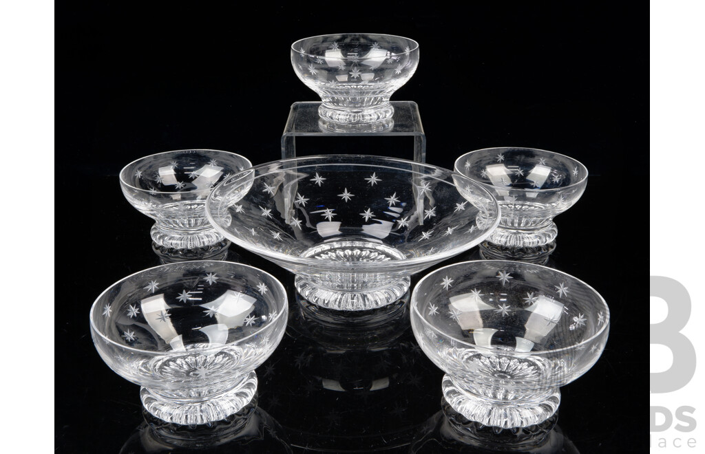 【廃盤】英国製　STUART スチュワートクリスタル　センターピース　大皿 Vintage Stuart Crystal Star Pattern - Lot 1545691 | ALLBIDS