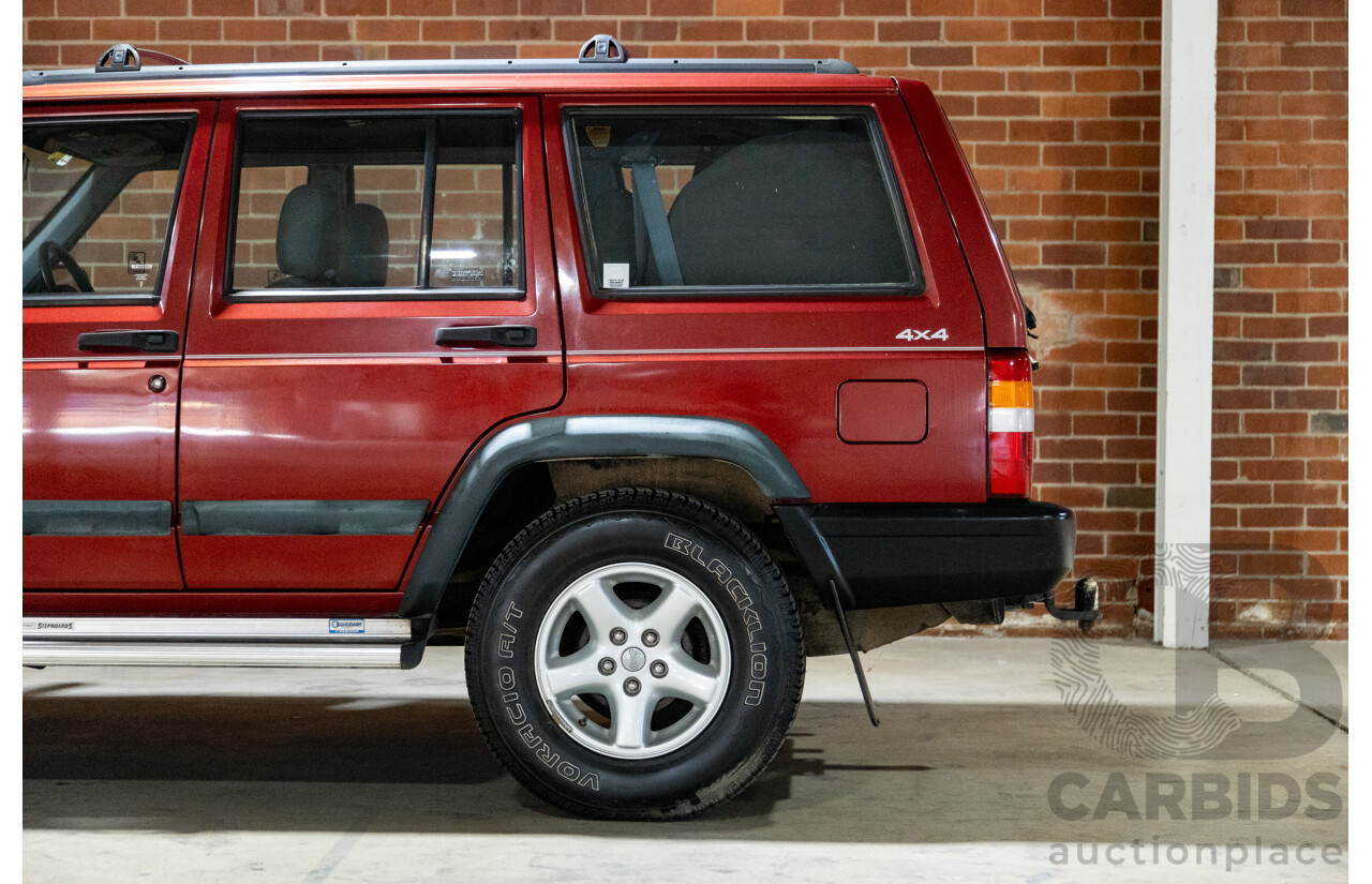 5/1998 Jeep Cherokee Sport (4x4) XJ 4d Wagon Red 4.0L