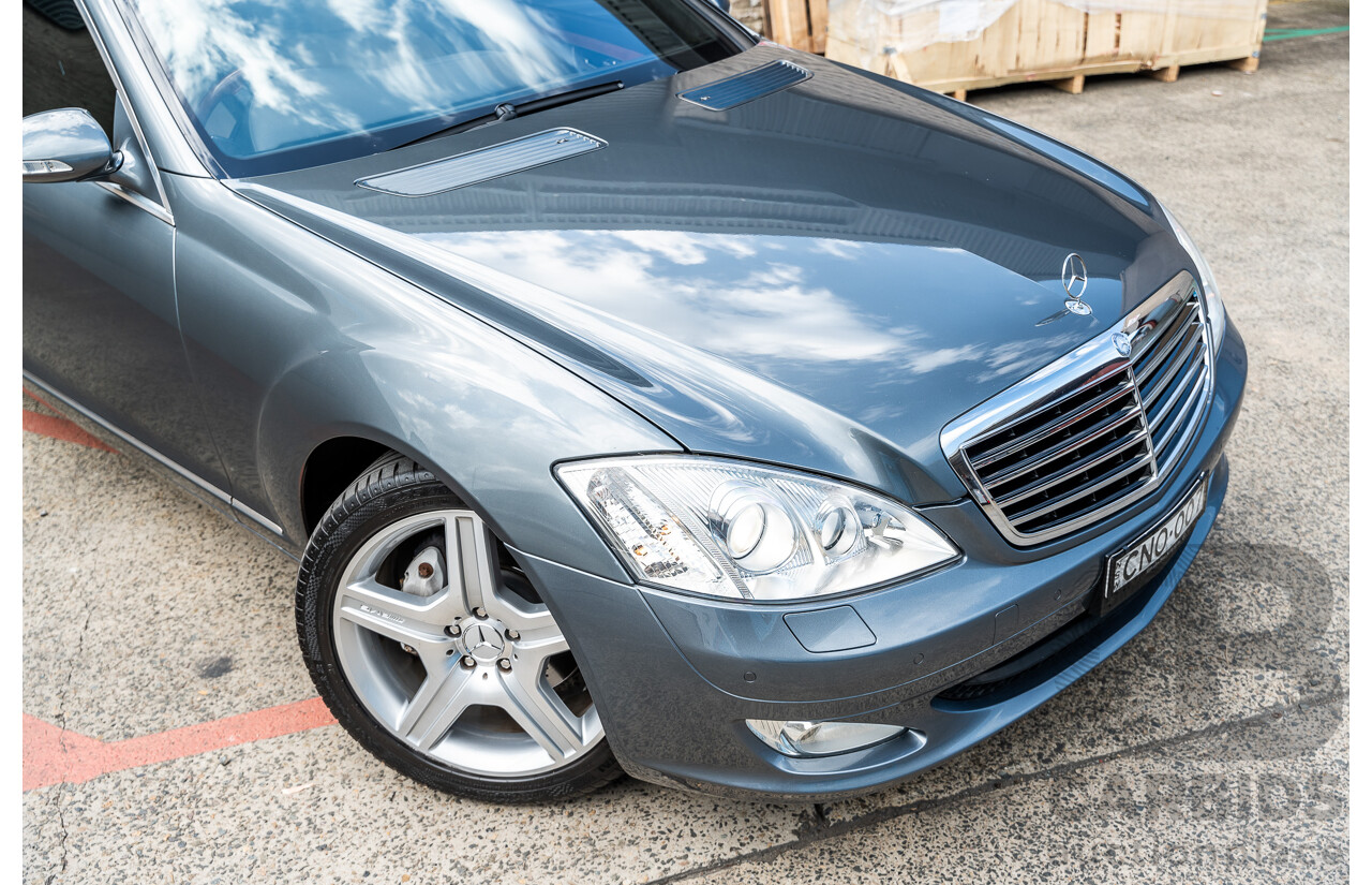 5/2009 Mercedes Benz S350 W221 09 Upgrade 4d Sedan Flint Grey Metallic 3.5L - Designo Optioned