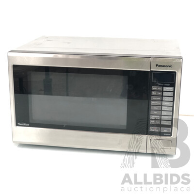 Panasonic NN-ST671S 1100W Inverter Microwave Oven