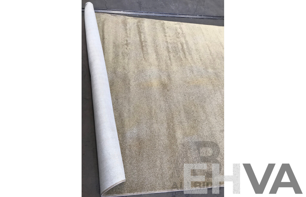 Beige Floor Carpet(2680mm X 3500mm)