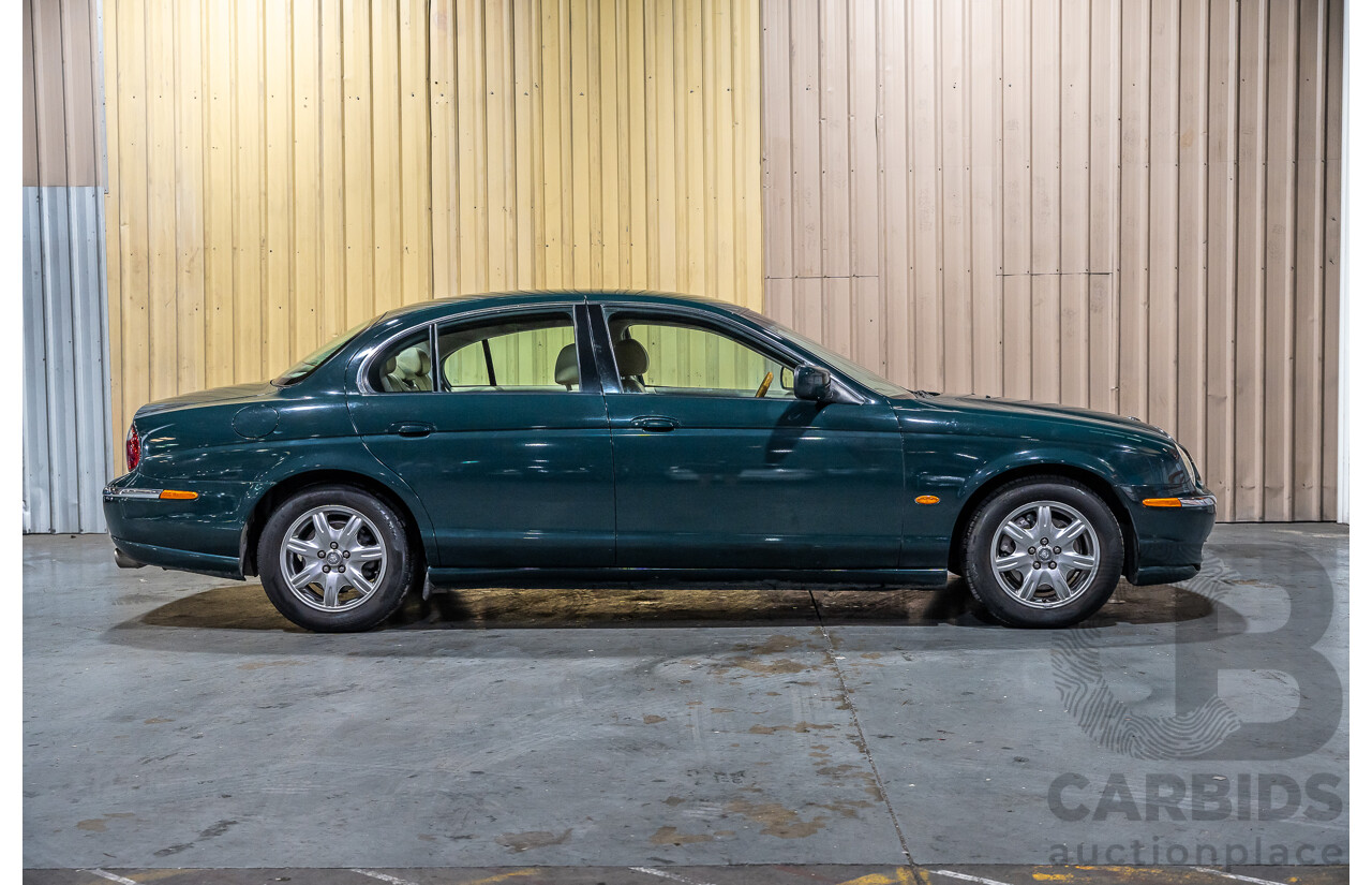 06/2001 Jaguar S Type V6 MY01 4d Sedan Green V6 3.0L