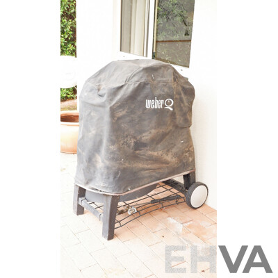 Weber Model Q BBQ and Stand with Cover