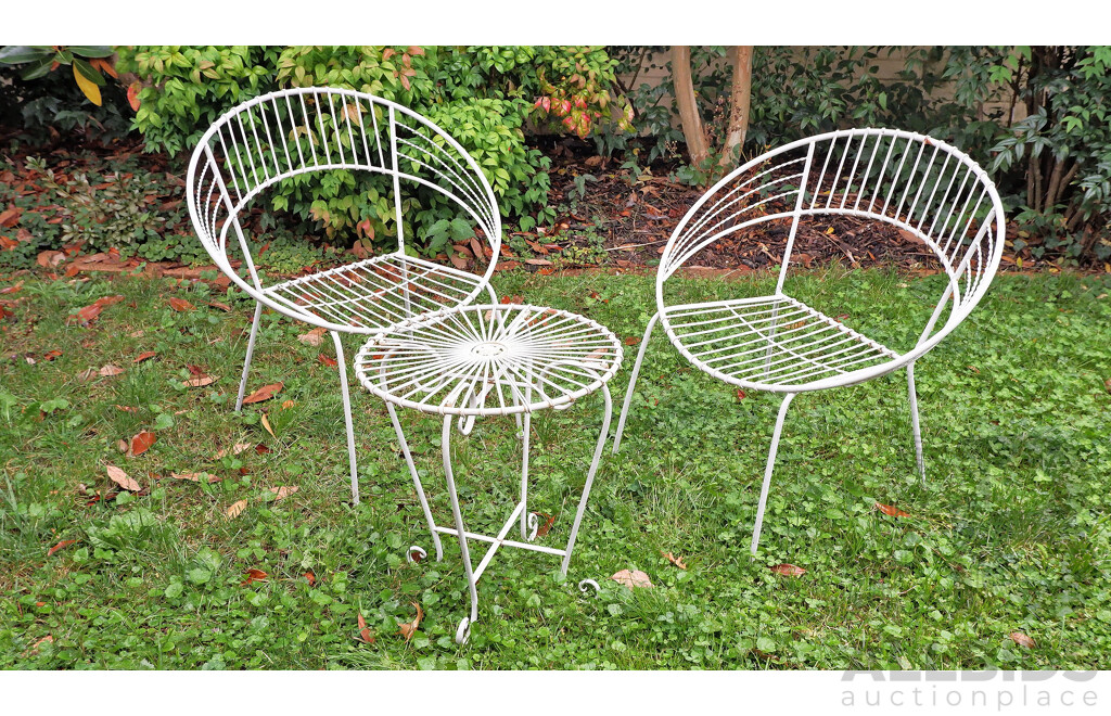 Vintage Outdoor Painted Steel and Wire Table and Tub Chairs