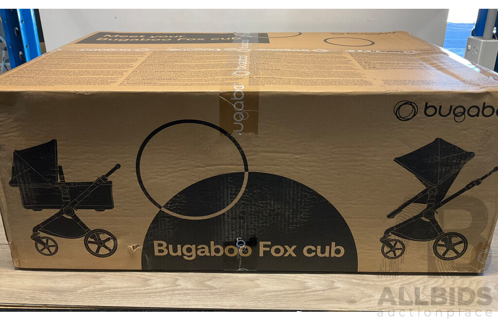 BUGABOO Fox Cub Complete Black/Forest Green - ORP$1,039.00