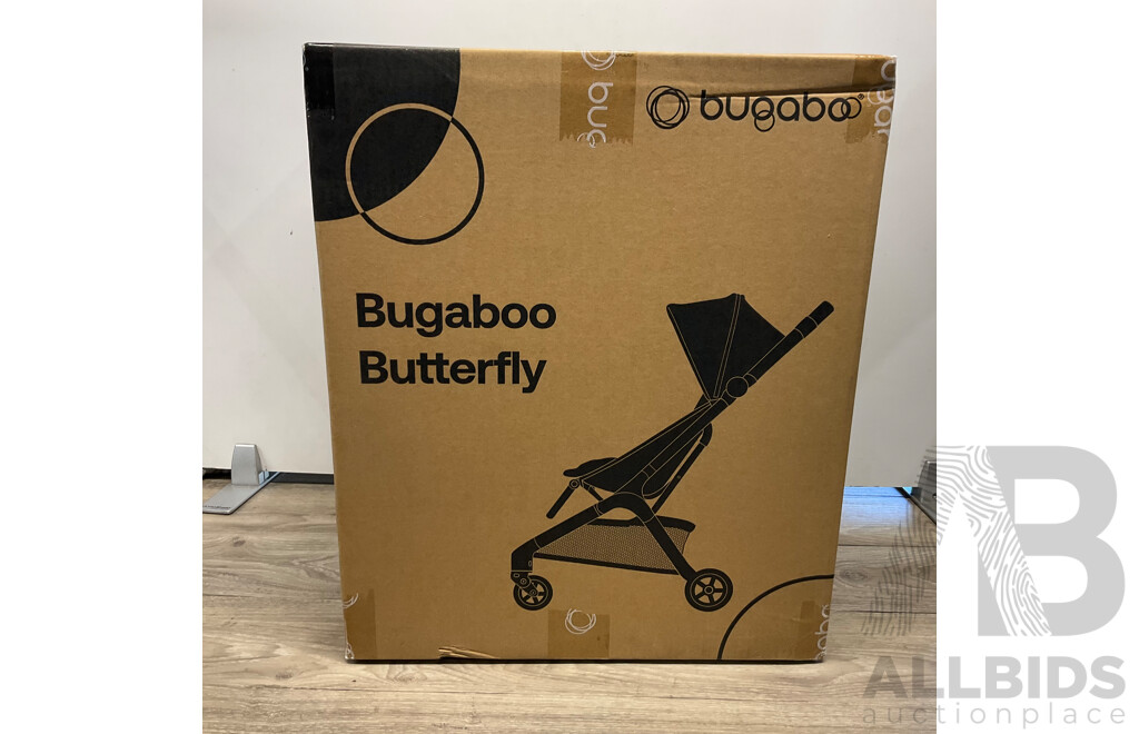 BUGABOO Butterfly - Black/midnight Black - ORP$ 699.00