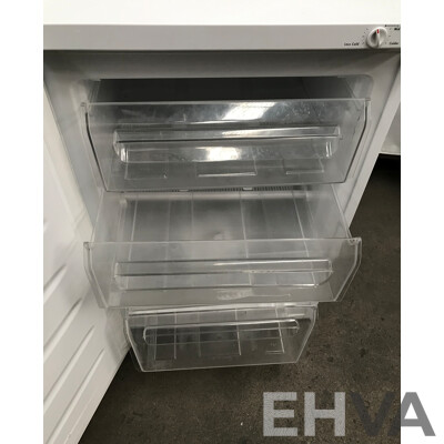 Westinghouse (WFM0900WC) 90L Bar Freezer