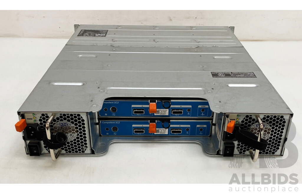 Dell Compellant SC200 12-Bay SAS Hard Drive Array w/ 6.6TB of Total Storage