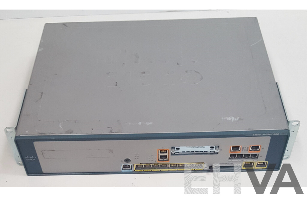 Cisco (UC520-24U-4BRI-K9) Unified 500 Series Router
