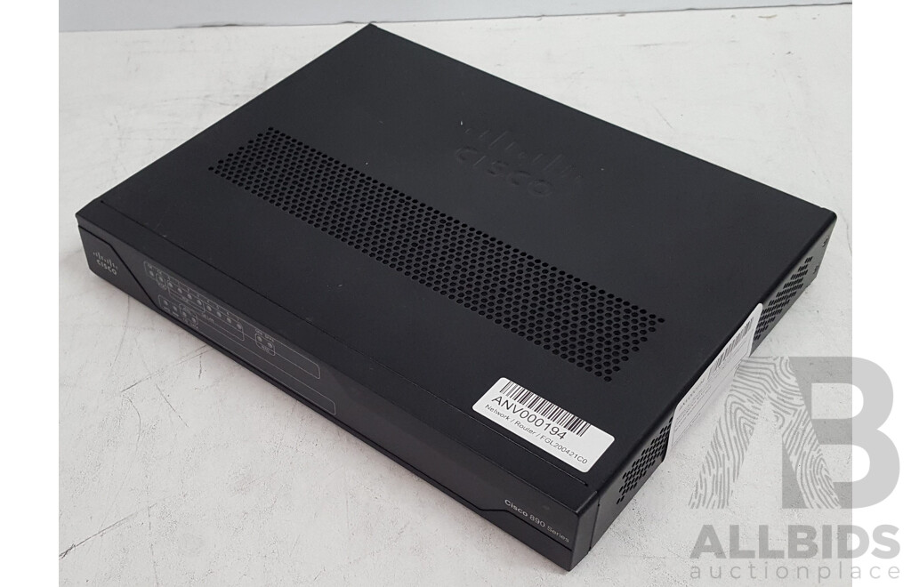 Cisco (C897VA-M-K9) 890 Series Router