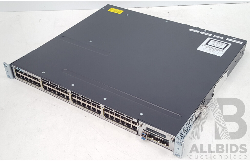 Cisco Catalyst (WS-C3750X-48T-S) 3750-X Series 48-Port Gigabit Ethernet Switch