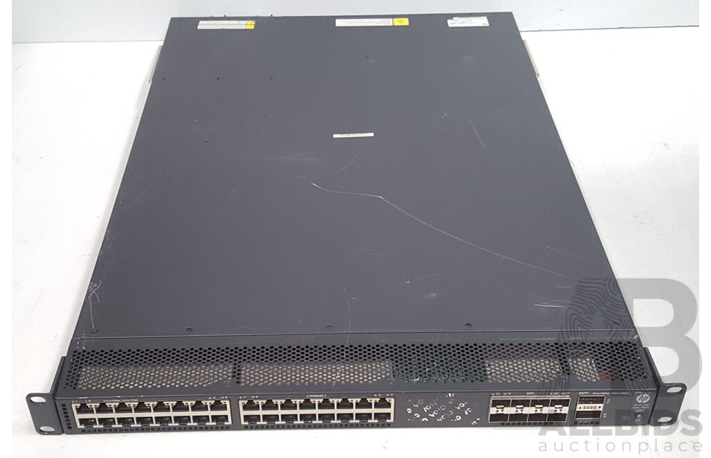 HP (JG898A) FlexFabric 5700-32XGT-8XG-2QSFP+ 10Gigabit 32-Port Switch