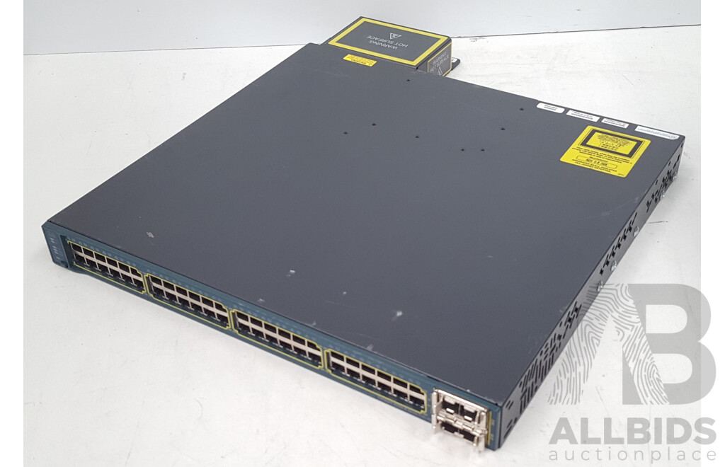 Cisco (WS-C3560E-48PD-SF) Catalyst 3560-E Series PoE-48 48-Port Gigabit Switch