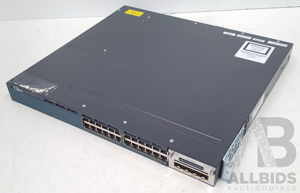 Cisco (WS-C3560X-24T-S) Catalyst 3560-X Series 24-Port Gigabit Switch