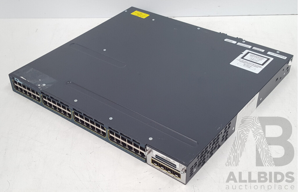 Cisco (WS-C3560X-48T-S) Catalyst 3560-X Series 48-Port Gigabit Switch