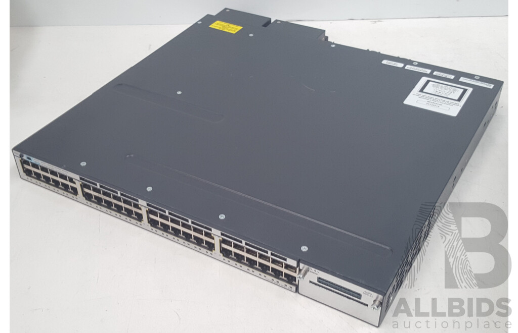 Cisco Catalyst (WS-C3750X-48PF-S) 3750-X Series PoE+ 48-Port Stackable Gigabit Ethernet Switch