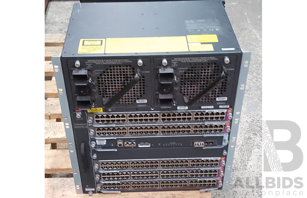 Cisco (WS-C4507R+E) Catalyst 4500+E Series Network Chassis