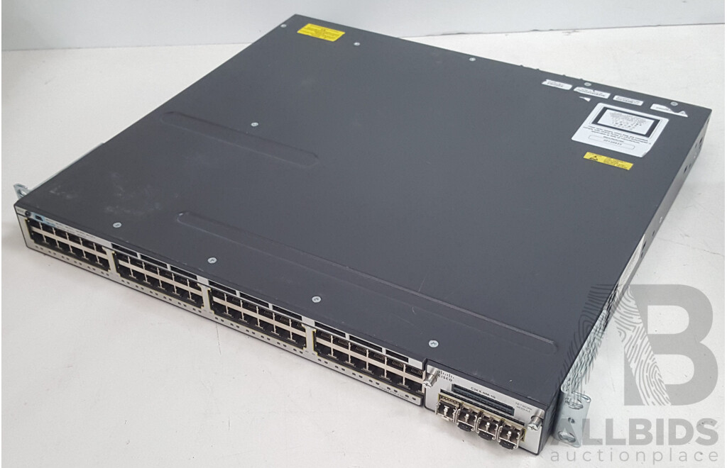 Cisco Catalyst (WS-C3750X-48T-S) 3750-X Series 48-Port Gigabit Ethernet Switch