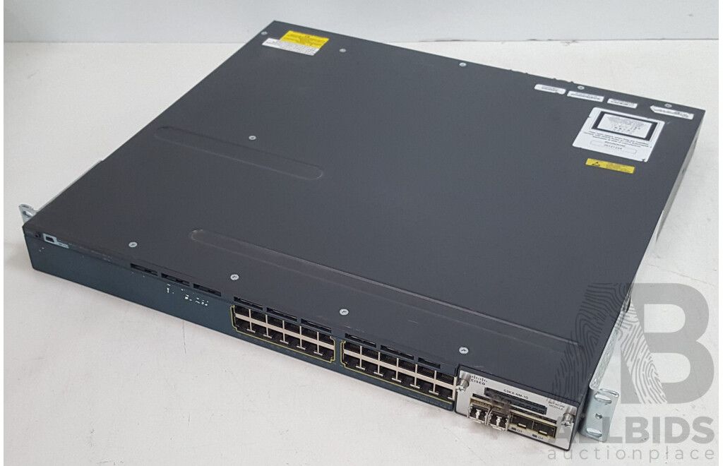 Cisco (WS-C3560X-24P-S) Catalyst 3560-X Series PoE+ 24-Port Gigabit Ethernet Switch