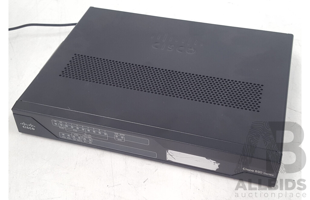 Cisco (C897VA-K9) 890 Series Router w/ Power Supply