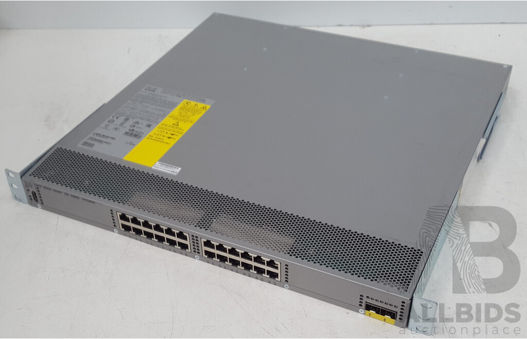 Cisco (N2K-C2224TP-1GE) Nexus 2224TP 1GE 24-Port Fabric Extender