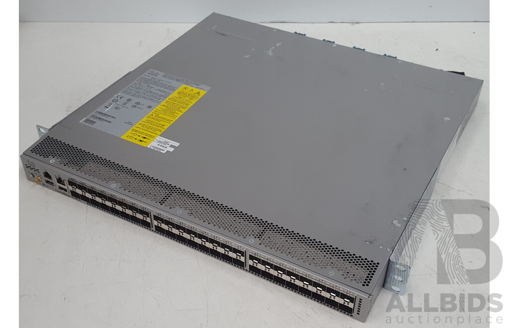 Cisco (N3K-C3548P-10GX) Nexus 3548-X Fibre Switch