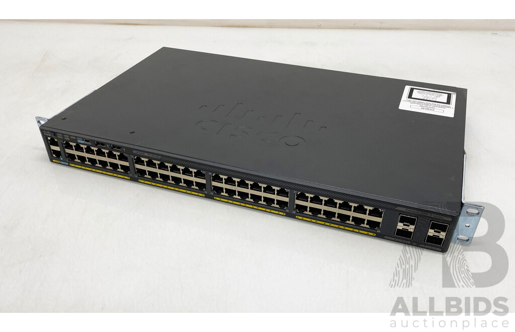 Cisco Catalyst (WS-C2960X-48TS-L) 2960-X Series 48-Port Gigabit Ethernet Switch
