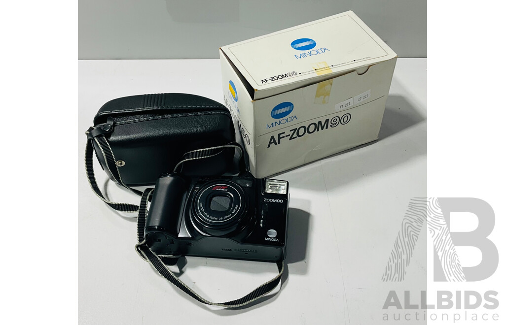 Minolta AF-Zoom90 Camera in Carrying Case in Original Box