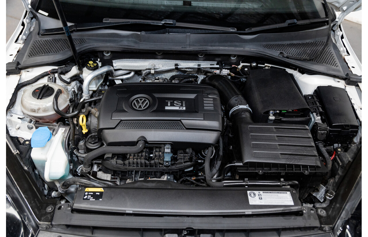 02/2015 Volkswagen Golf R (AWD) MK7 AU MY15 5D Hatchback White Turbo 2.0L