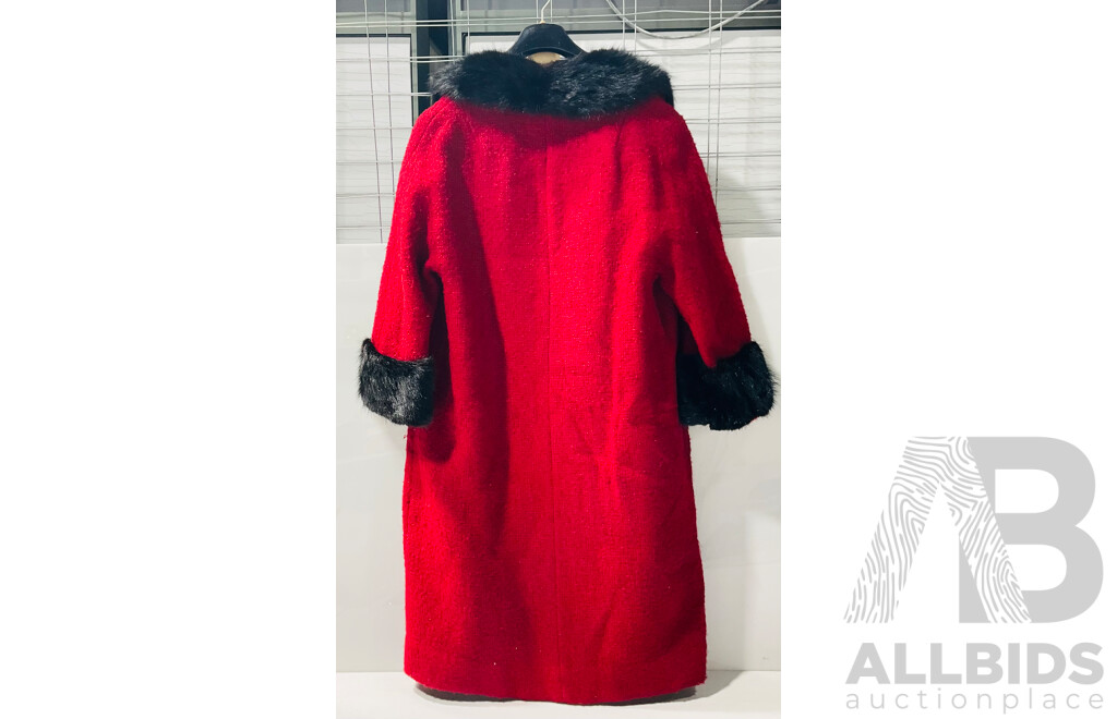 Vintage Woolen Three Quarter Length Coat with Fur Trim to Interior