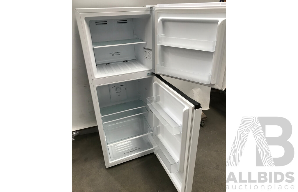 Hisense (HRTF205) 205L Top Mount Refrigerator