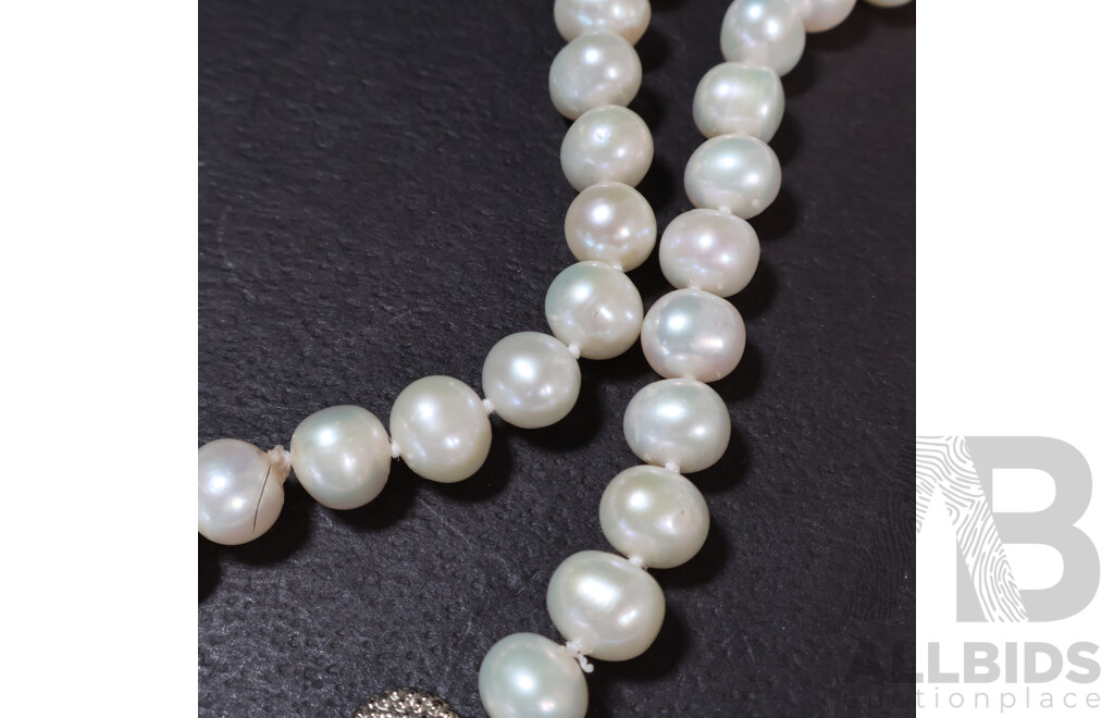 Freshwater Pearl Necklace, 10mm Slightly Baroque, 45cm with Lovely Lustre