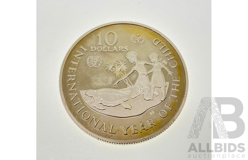 Cayman Islands 1982 Silver Ten Dollar Coin, International Year of the Child .925