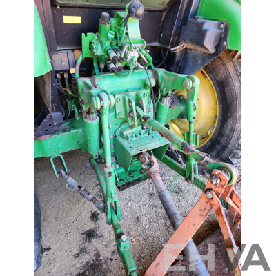 2008 John Deere 5620 4WD Utility Tractor Turbo Diesel 72hp 4.5L with Howard Slasher Attatchment